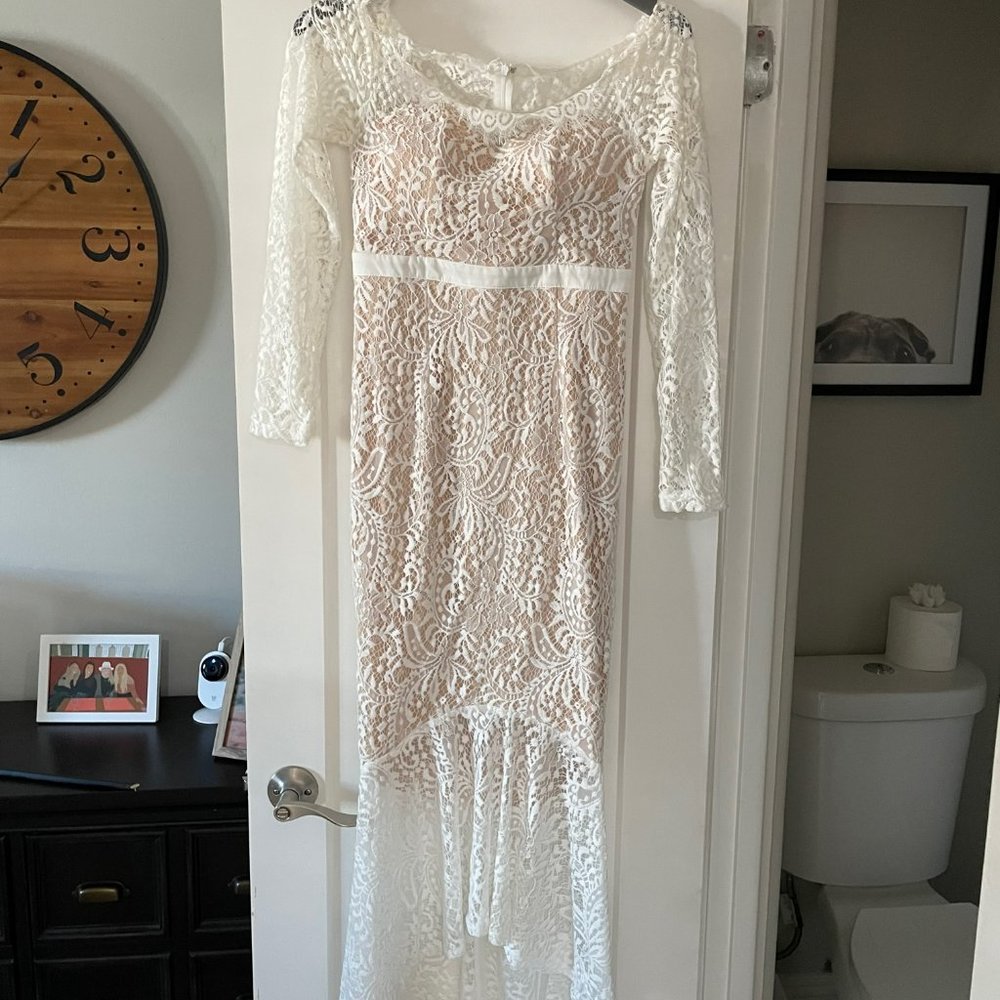 L'ATISTE MEDIUM WHITE LACE DRESS FROM VICI